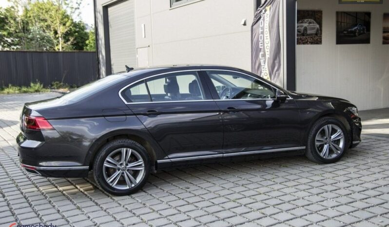 Volkswagen Passat 1.5TSI ELEGANCE DSG full