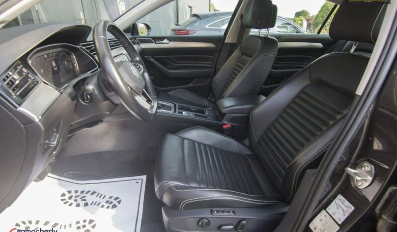 Volkswagen Passat 1.5TSI ELEGANCE DSG full