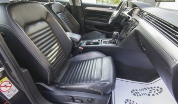Volkswagen Passat 1.5TSI ELEGANCE DSG full