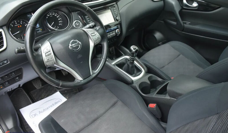 Nissan Qashqai 1.2 DIG-T Tekna full