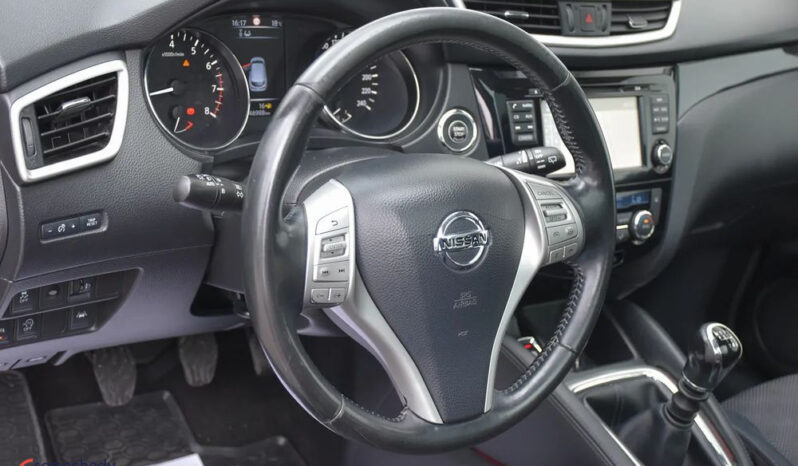 Nissan Qashqai 1.2 DIG-T Tekna full
