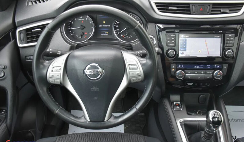 Nissan Qashqai 1.2 DIG-T Tekna full