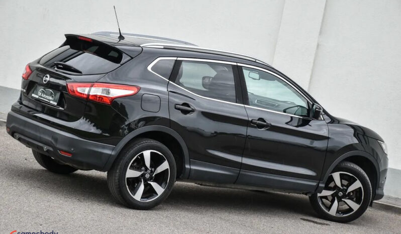 Nissan Qashqai 1.2 DIG-T Tekna full