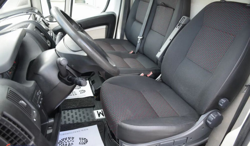 Peugeot BOXER full