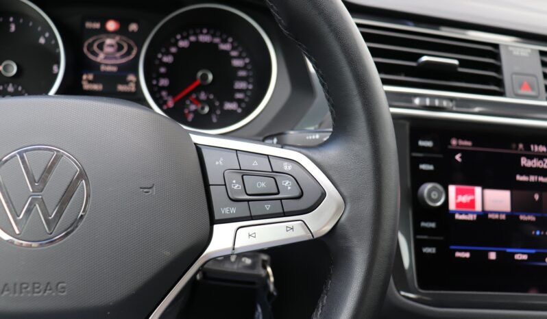 VOLKSWAGEN TIGUAN 2.0 TDI, 1 WŁAŚCICIEL, FV-23%, GWARANCJA full