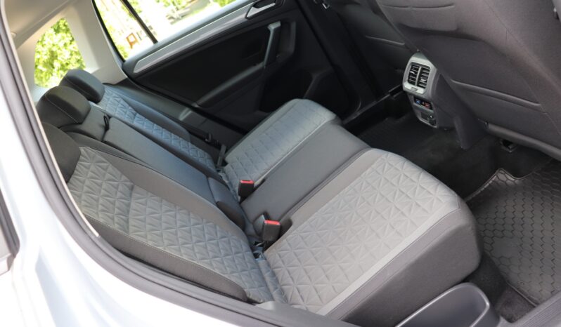 VOLKSWAGEN TIGUAN 2.0 TDI, 1 WŁAŚCICIEL, FV-23%, GWARANCJA full