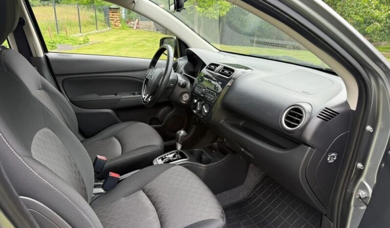 Mitsubishi Space Star full