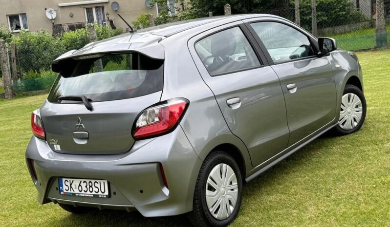 Mitsubishi Space Star full