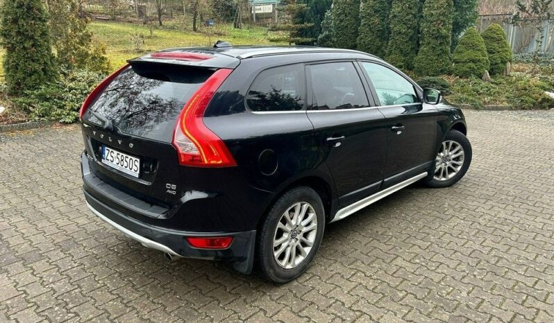 Volvo XC 60 full