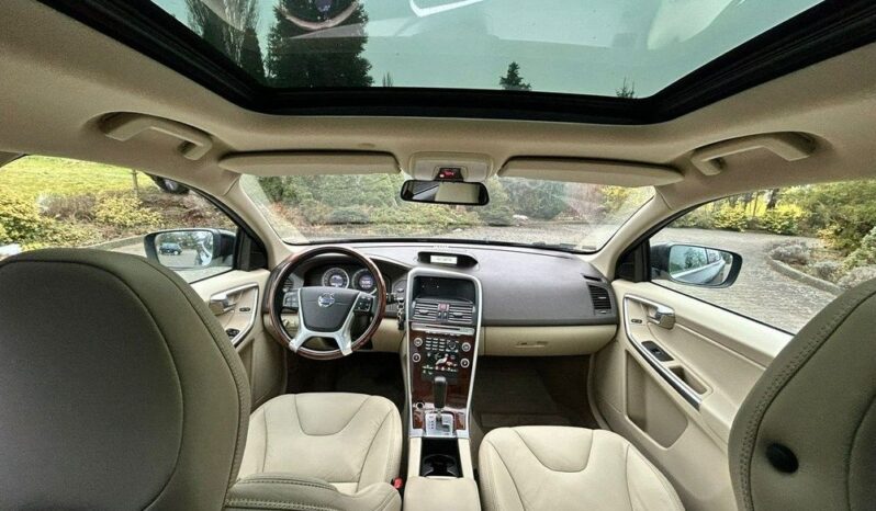 Volvo XC 60 full