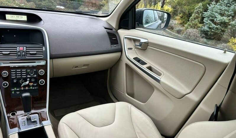 Volvo XC 60 full