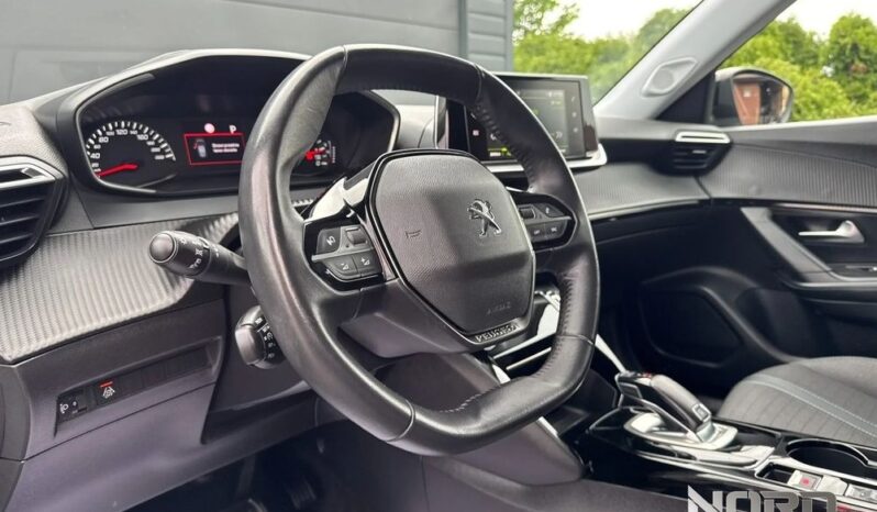 Peugeot 2008 PureTech 130 EAT8 Allure full