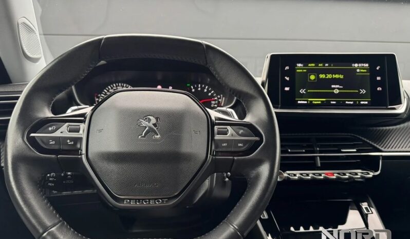 Peugeot 2008 PureTech 130 EAT8 Allure full
