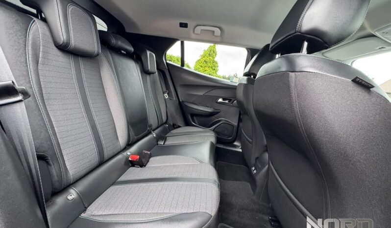 Peugeot 2008 PureTech 130 EAT8 Allure full
