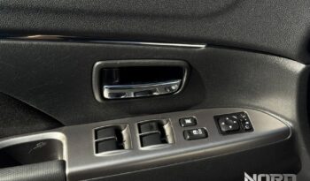 Mitsubishi ASX 1.6 Intense Plus Navi Blue Edition full