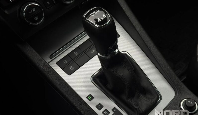 Skoda Octavia 1.8 TSI 4×4 DSG Style full