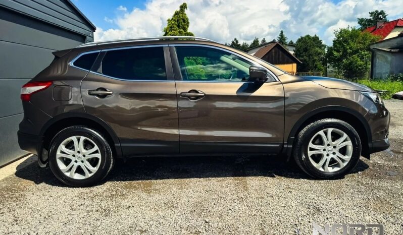 Nissan Qashqai 1.5 dCi Tekna+ full