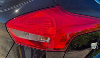 Ford Focus 1.0 EcoBoost Titanium full