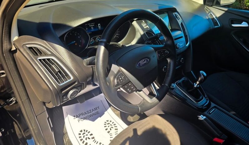 Ford Focus 1.0 EcoBoost Titanium full