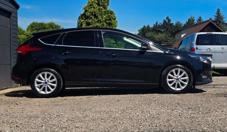 Ford Focus 1.0 EcoBoost Titanium full