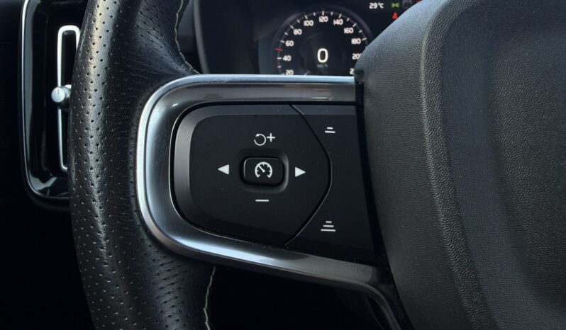 Volvo XC 40 I właściciel Serwis ASO Bezwypadkowy Salon Polska Poleasingowy full