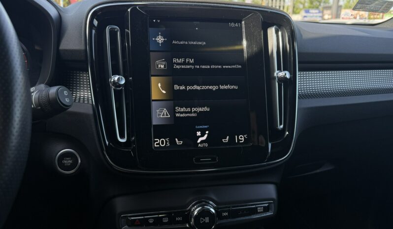 Volvo XC 40 I właściciel Serwis ASO Bezwypadkowy Salon Polska Poleasingowy full