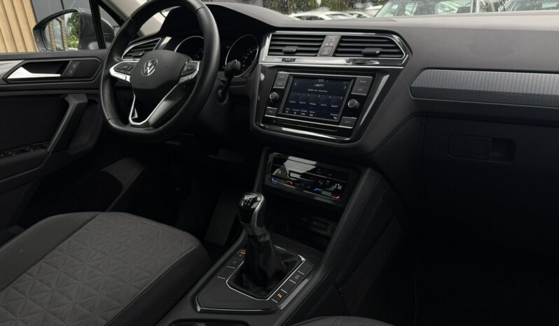 Volkswagen Tiguan Salon Polska Poleasingowy I właściciel Serwis ASO VAT 23% Bezwypadkowy II (2016-2024) full