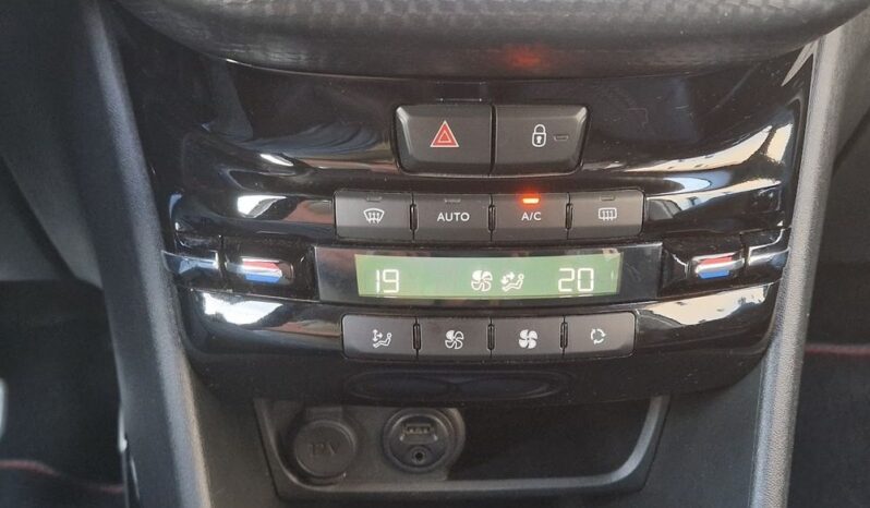 Peugeot 2008 PureTech 110 Stop&Start GT-Line Edition full