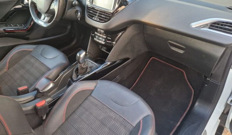 Peugeot 2008 PureTech 110 Stop&Start GT-Line Edition full