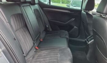 Skoda Superb full