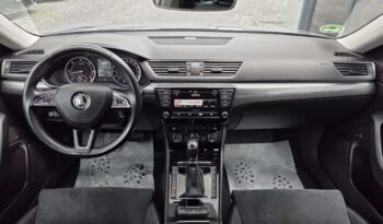 Skoda Superb full
