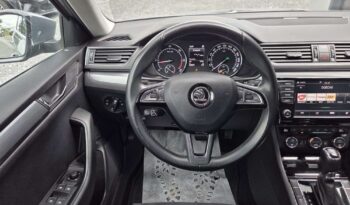 Skoda Superb full