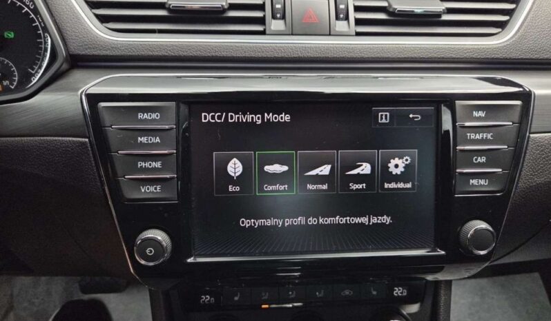 Skoda Superb full
