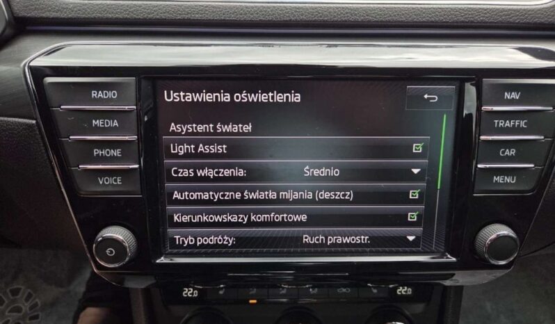 Skoda Superb full