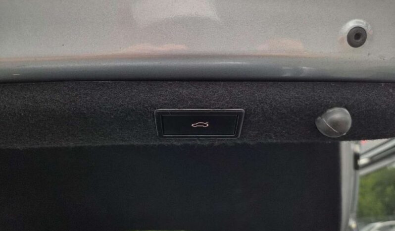 Skoda Superb full