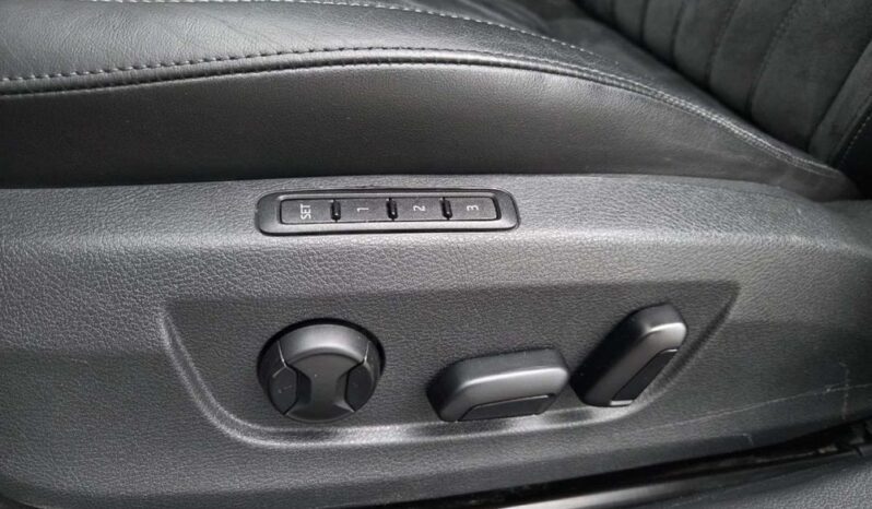 Skoda Superb full