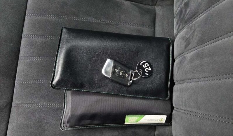 Skoda Superb full