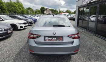 Skoda Superb full