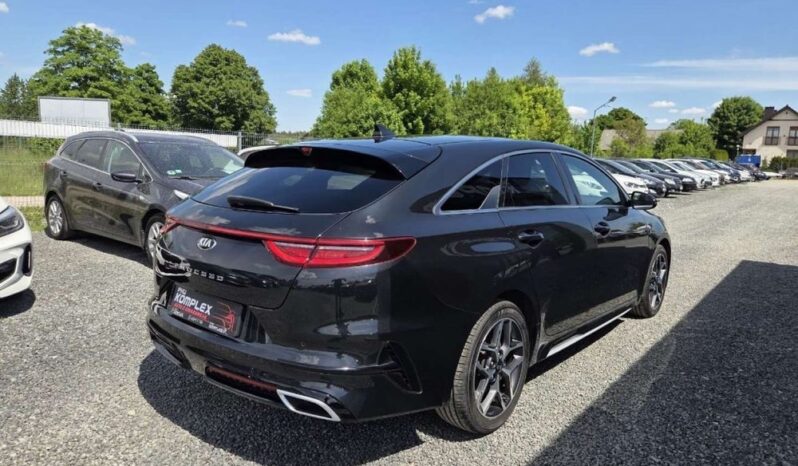Kia ProCeed full