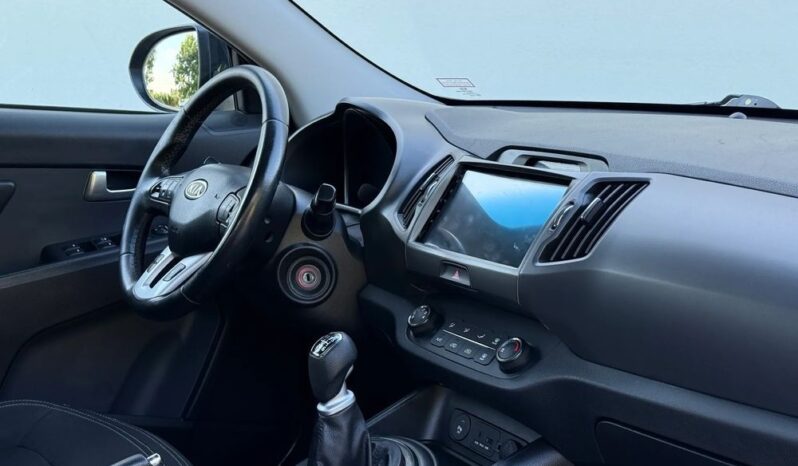 Kia Sportage full