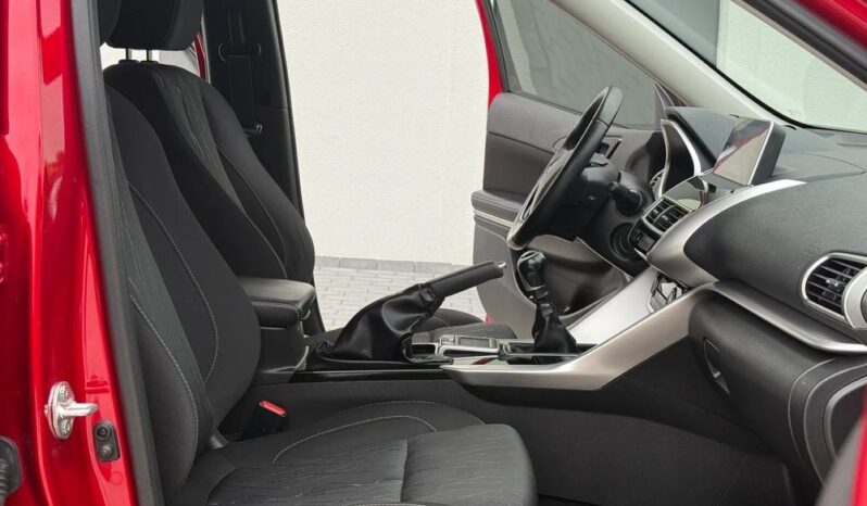 Mitsubishi Eclipse Cross full