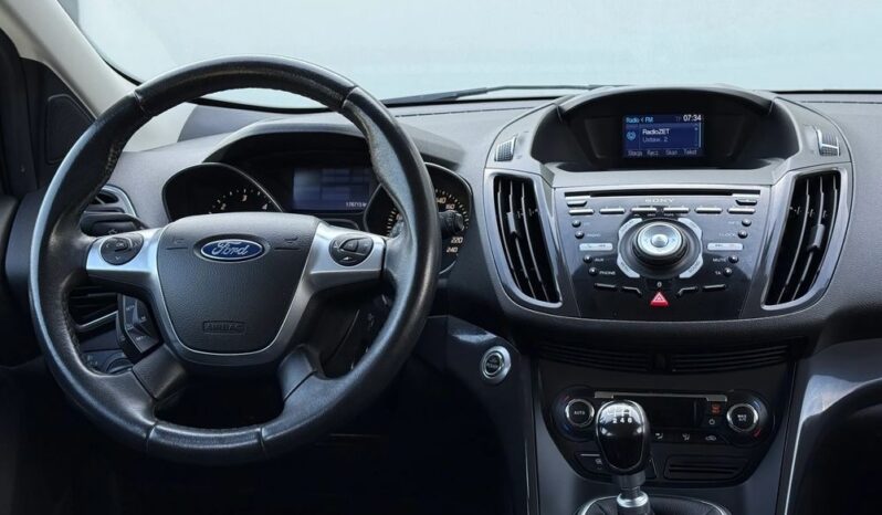 Ford Kuga full