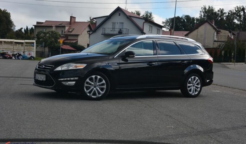 Ford Mondeo full