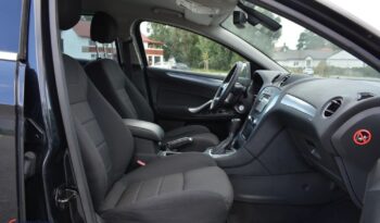 Ford Mondeo full