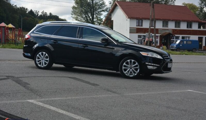 Ford Mondeo full