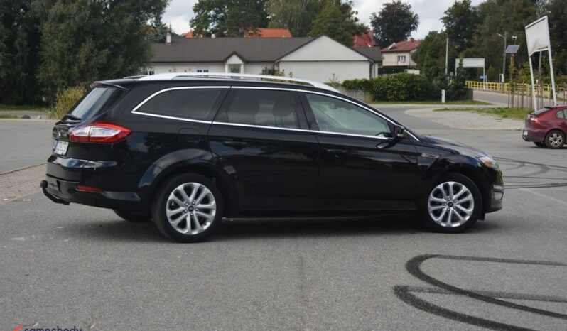 Ford Mondeo full