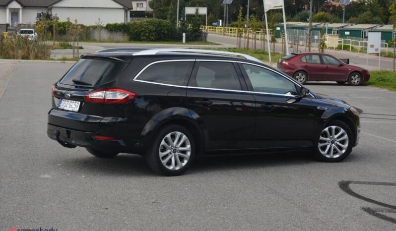 Ford Mondeo full