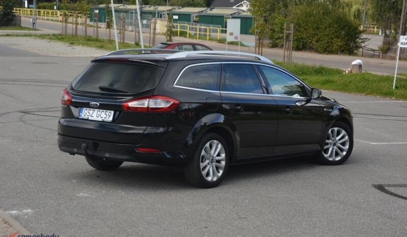 Ford Mondeo full