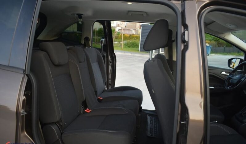 Ford Grand C-MAX full