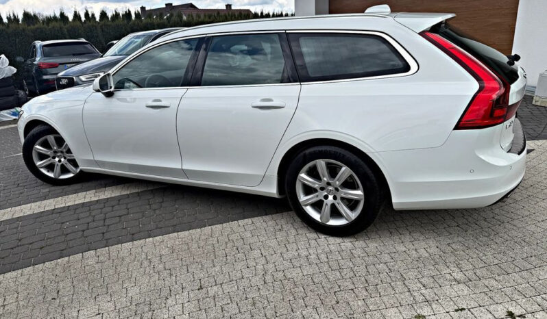 Volvo V90 D4 Geartronic Momentum full